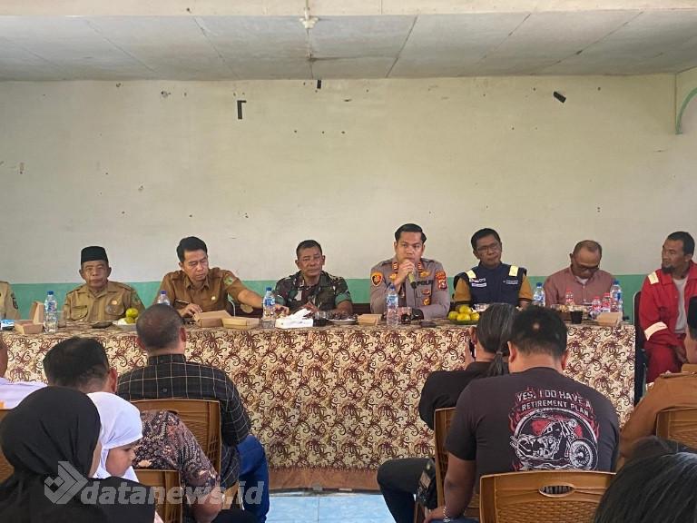 Kapolsek Bagan Sinembah Tekankan Pendekatan Humanis dalam Sosialisasi Pipa Gas di Balai Jaya