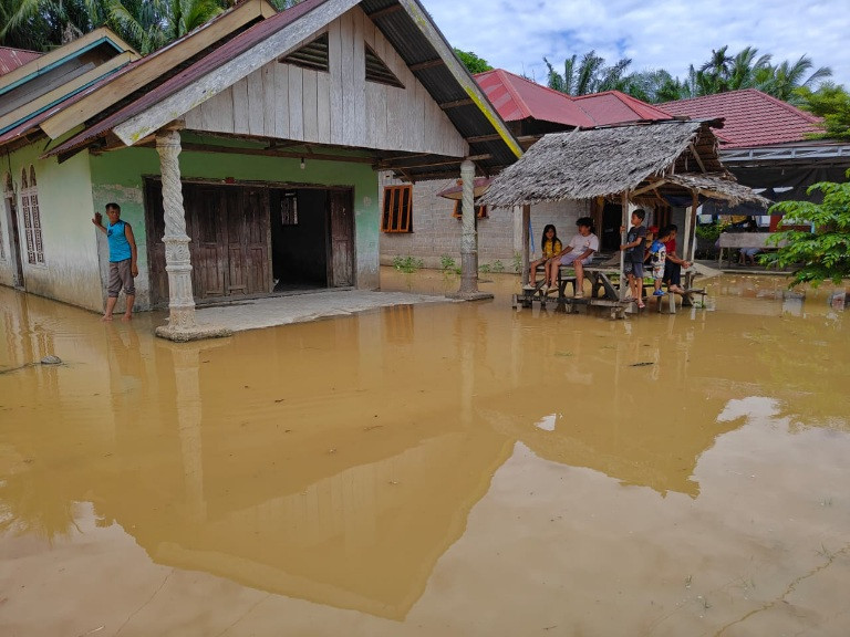 4 Kecamatan Kuansing Terdampak Banjir, 526 Rumah Terendam