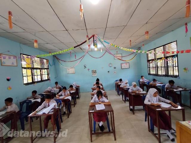 Ujian Akhir Sekolah 2026 di SDN 007 Bagan Batu Barat Berlangsung Tertib dan Lancar