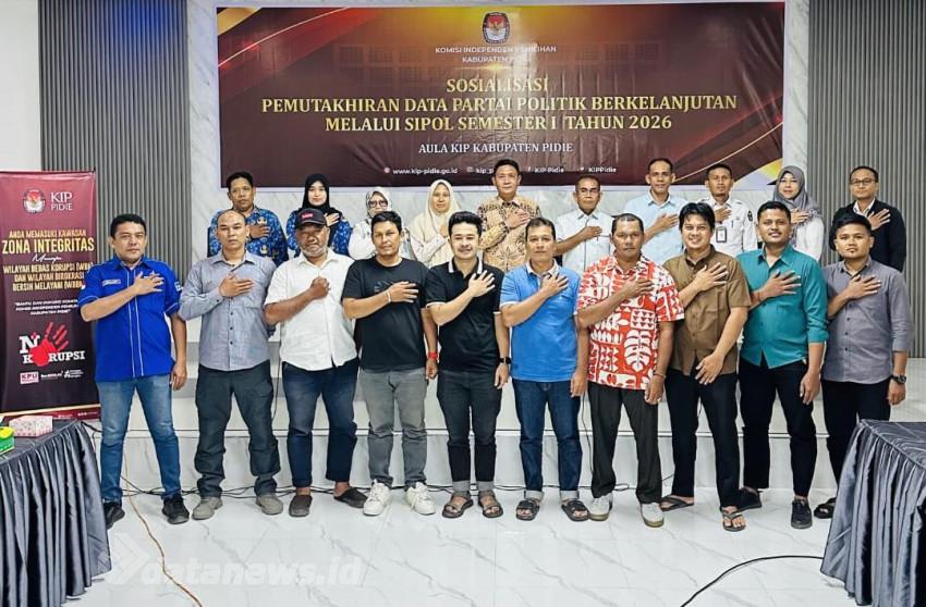 KIP Pidie Gelar Sosialisasi Pemutakhiran Data Parpol Berkelanjutan
