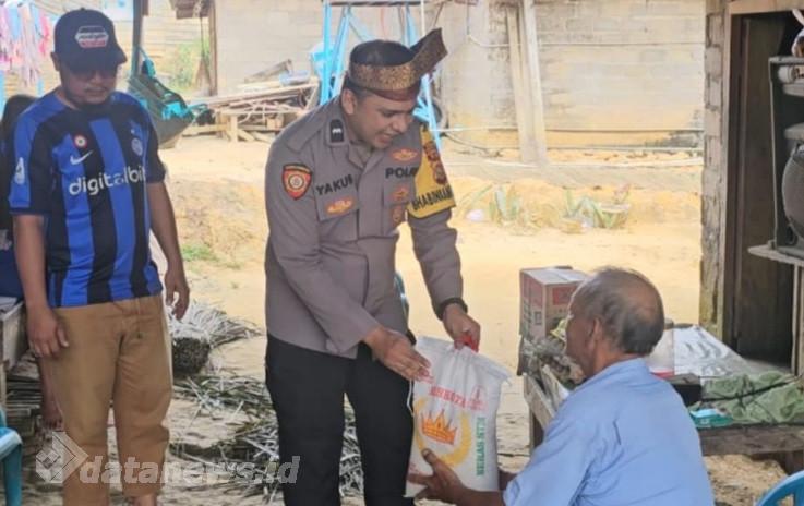 Polri Hadir Berbagi, Polsek Bagan Sinembah Salurkan Bantuan Sembako Warga Kurang Mampu