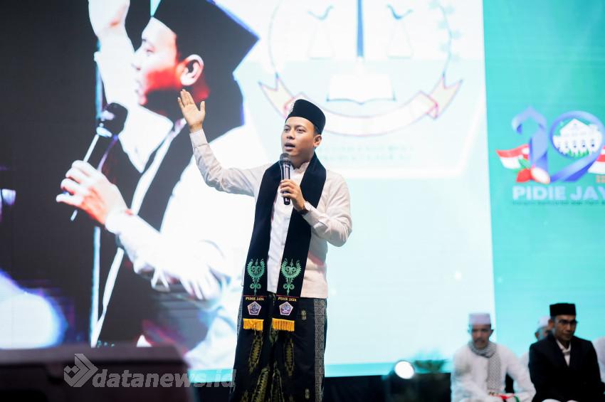 HUT Pidie Jaya Ditutup, Ustad Habibi An Nawawi Tampil Memukau