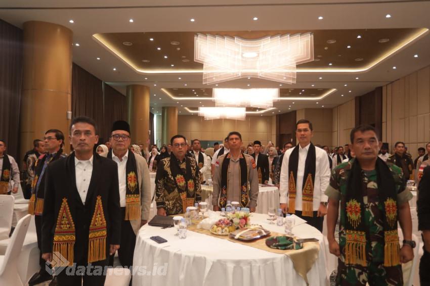 Buku 'Polda Aceh Meutuah' Diluncurkan, Sekda Sampaikan Apresiasi