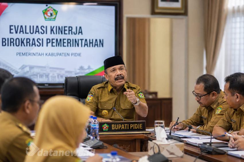 Ini Alasan Bupati Pidie Nonaktifkan Dua Kepala SKPK