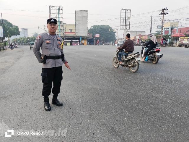 Polsek Bagan Sinembah Hadir Sejak Pagi, Wujudkan Lalu Lintas Aman dan Lancar bagi Masyarakat