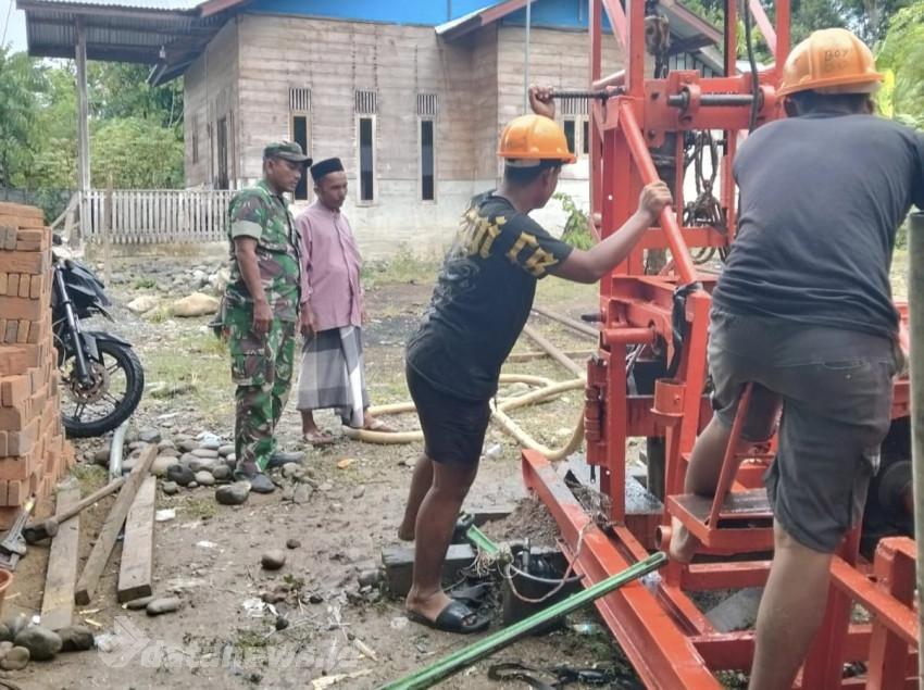 TMMD ke-129 Kodim 0102/Pidie Mulai Bangun Sumur Bor, Wujudkan Akses Air Bersih untuk Dayah dan Warga